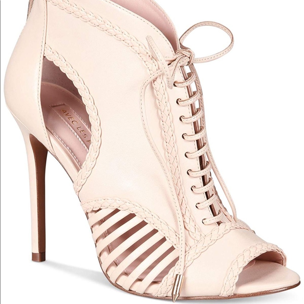 Joyce pink sand shiny calf pale pink cut out